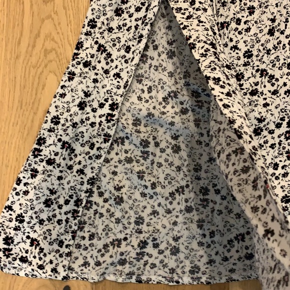 Miss Lulo Off the shoulder Maxi Dress - Picture 3 of 6